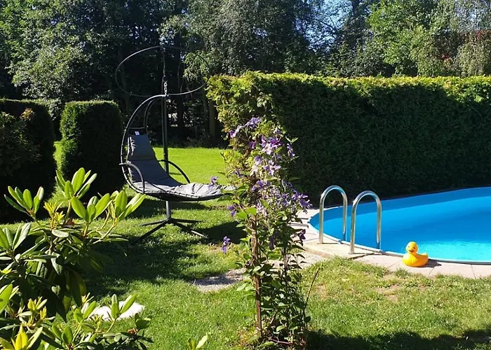 Rena Mit Pool * Bischdorf (Rosenbach)